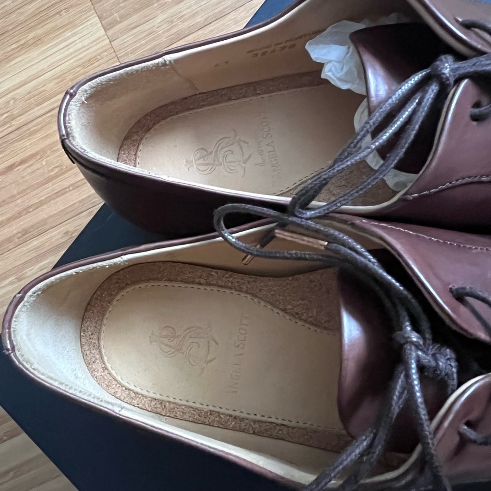 TOOAS Women's Brown Leather Lace-Up Oxford Shoes - Picture 5 of 15